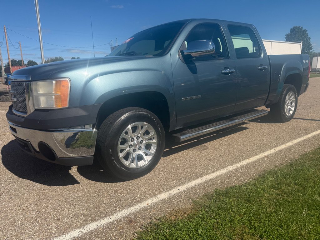 Used 2010 GMC Sierra 1500 W/T AWD/4WD image 3