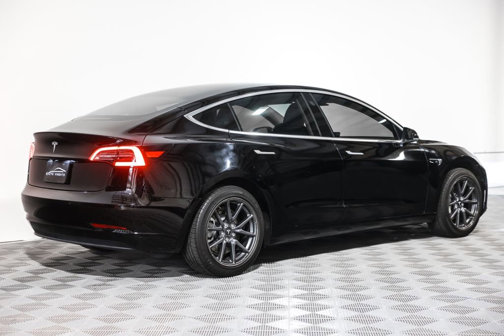 Used 2019 Tesla Model 3 Standard Range Plus RWD image 6