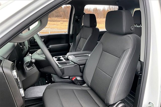 New 2026 GMC Sierra 3500 Pro image 9