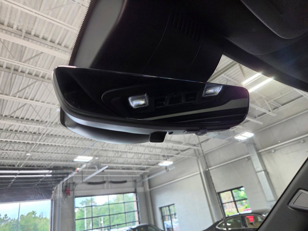 Used 2024 GMC Sierra 2500 AT4 w/ Technology Package AWD/4WD image 45