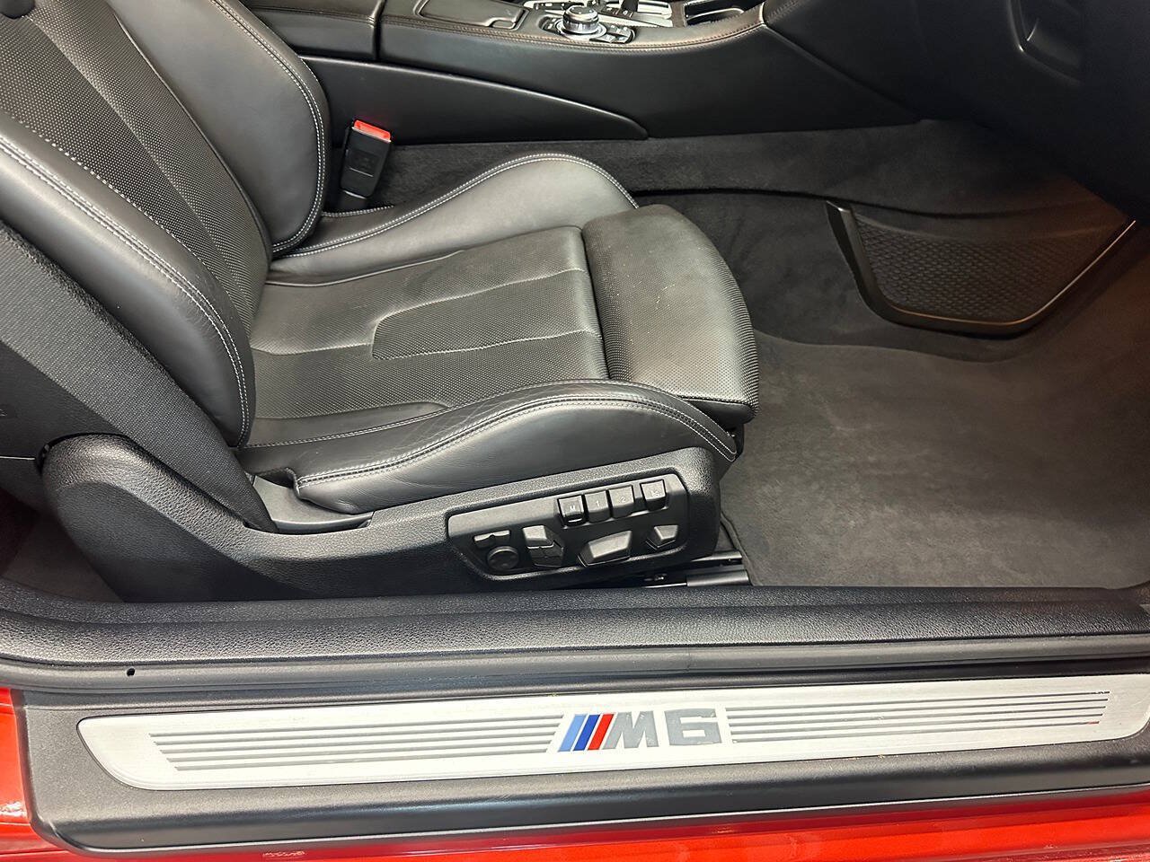 Used 2013 BMW M6 Coupe RWD image 28