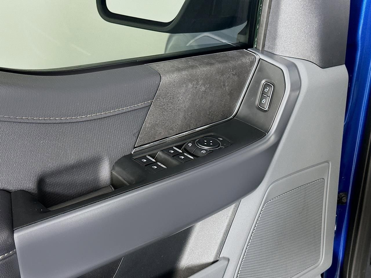 Used 2025 Ford F150 XLT w/ Equipment Group 301A Standard image 28