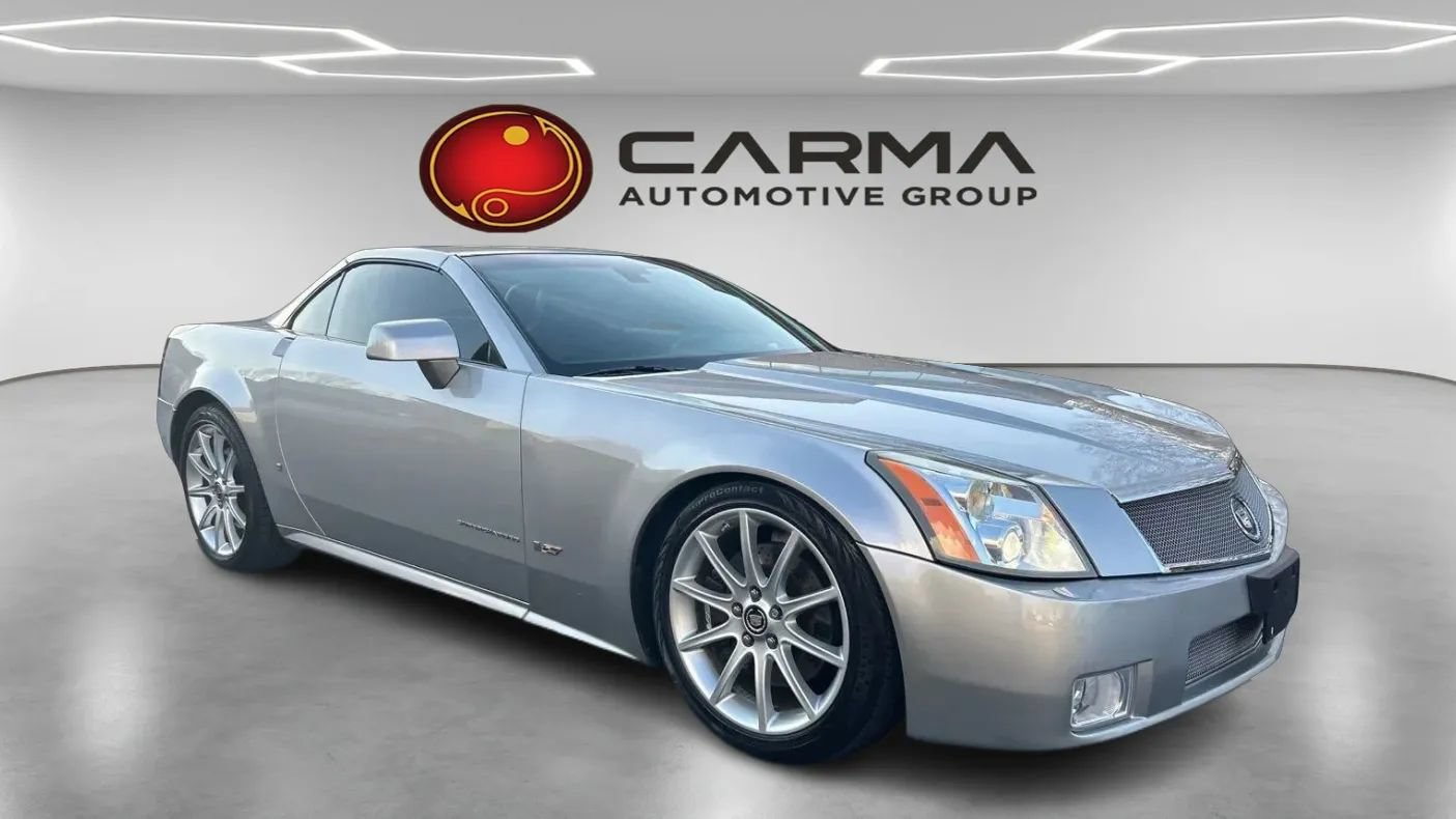 Used 2006 Cadillac XLR V RWD image 7
