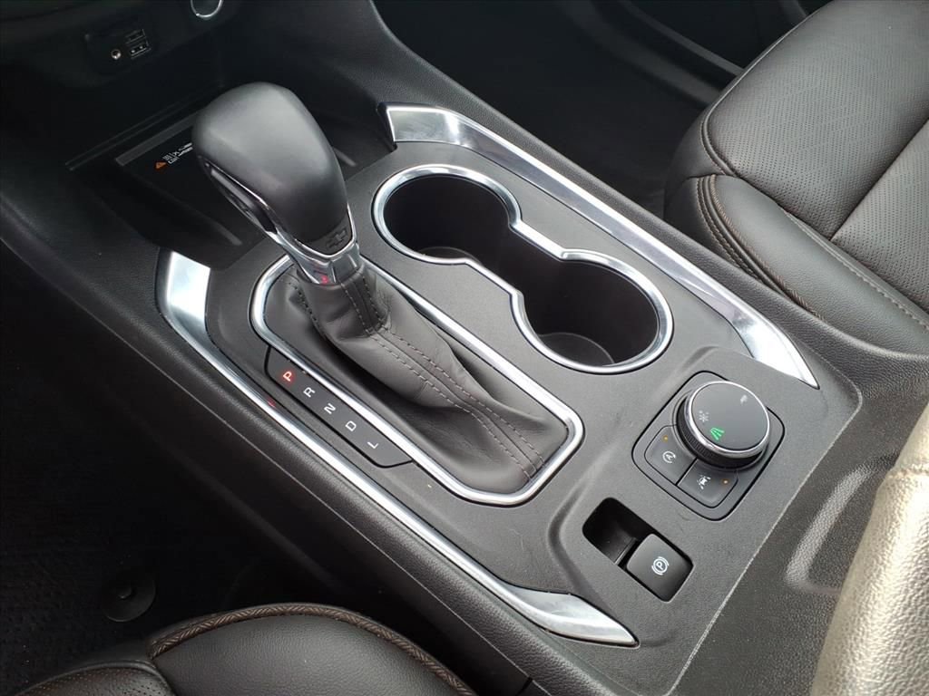 Used 2023 Chevrolet Traverse High Country image 20