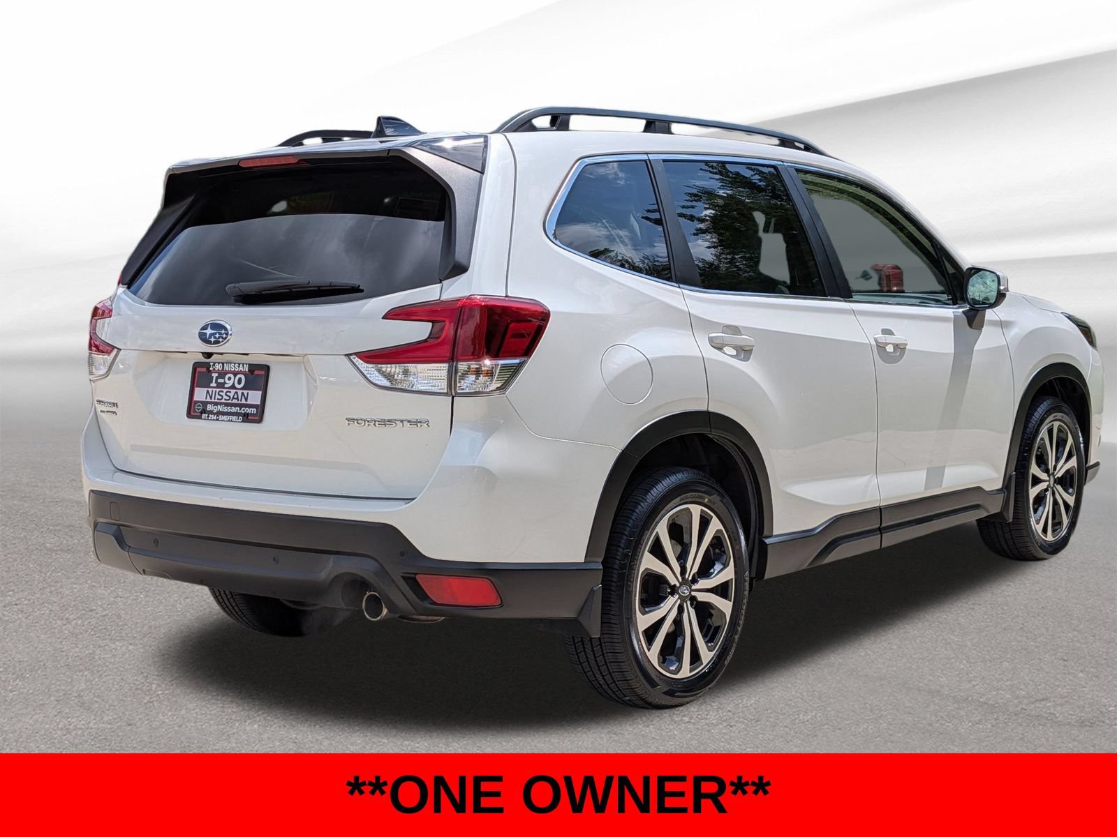 Used 2024 Subaru Forester Limited AWD/4WD image 7