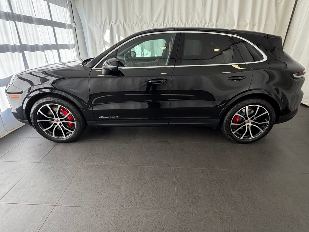 New 2026 Porsche Cayenne S AWD/4WD image 2