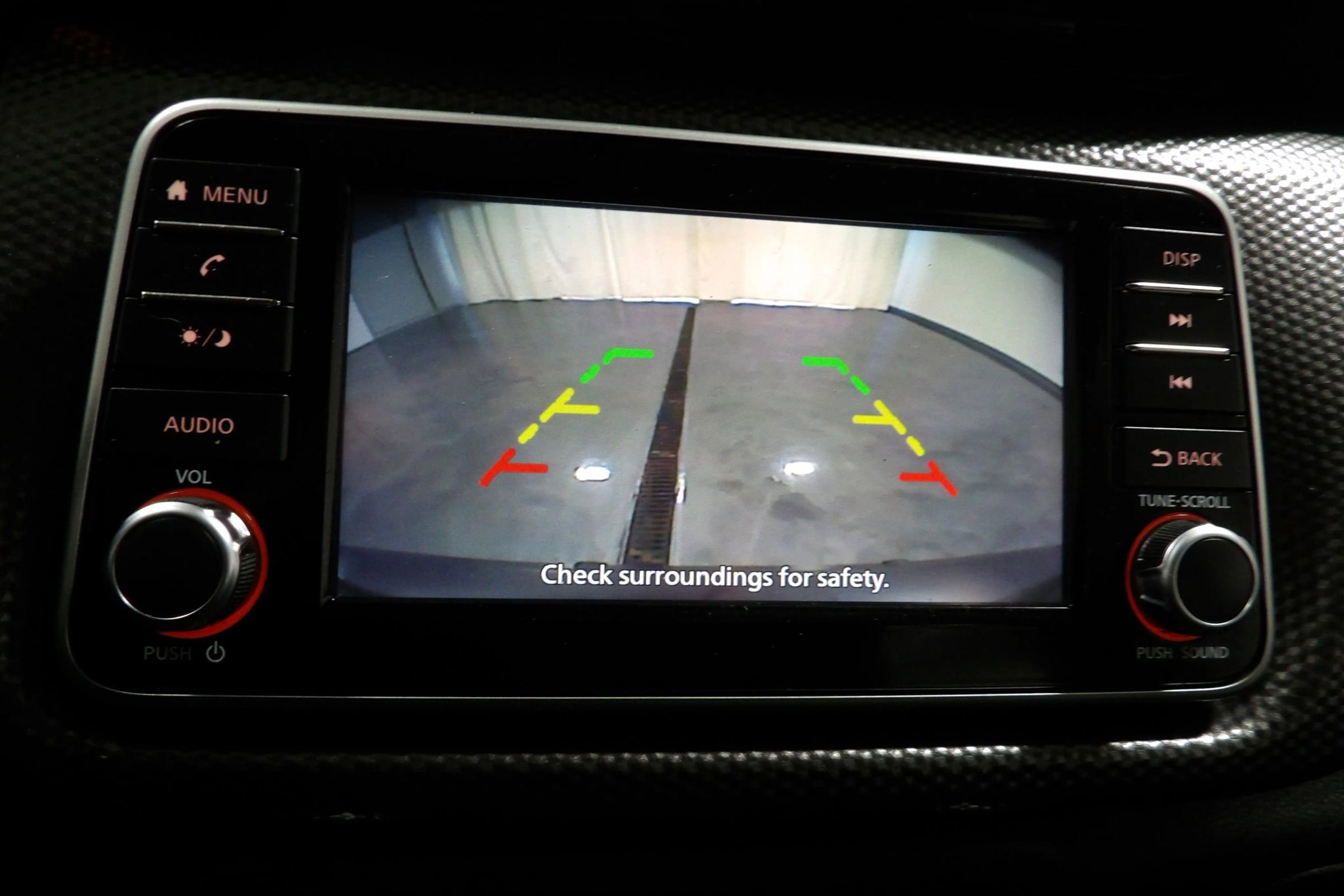Used 2020 Nissan Kicks S image 12