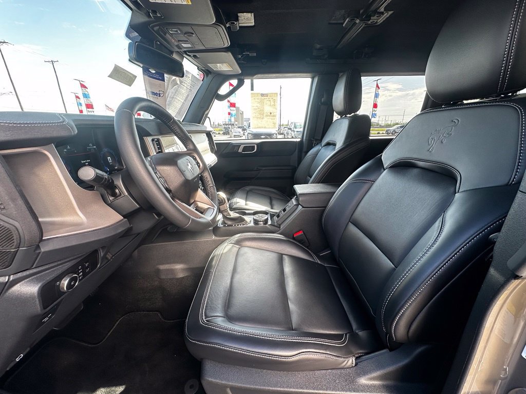 Used 2026 Ford Bronco Outer Banks AWD/4WD image 19
