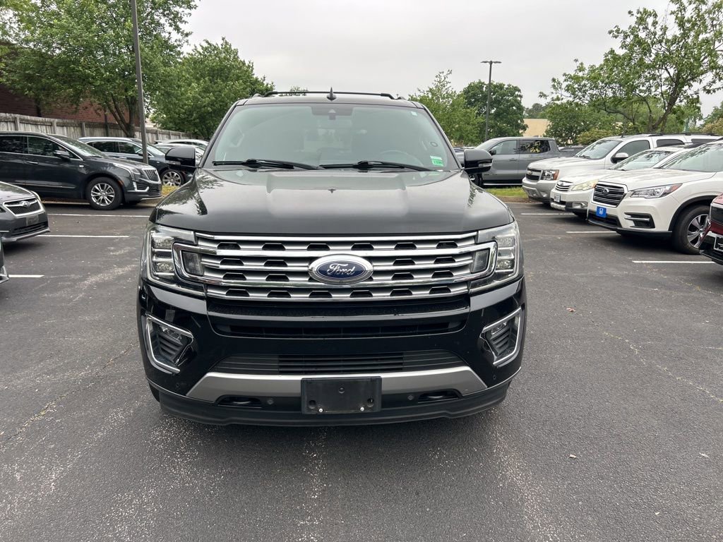 Used 2018 Ford Expedition Limited w/ Equipment Group 302A AWD/4WD image 8