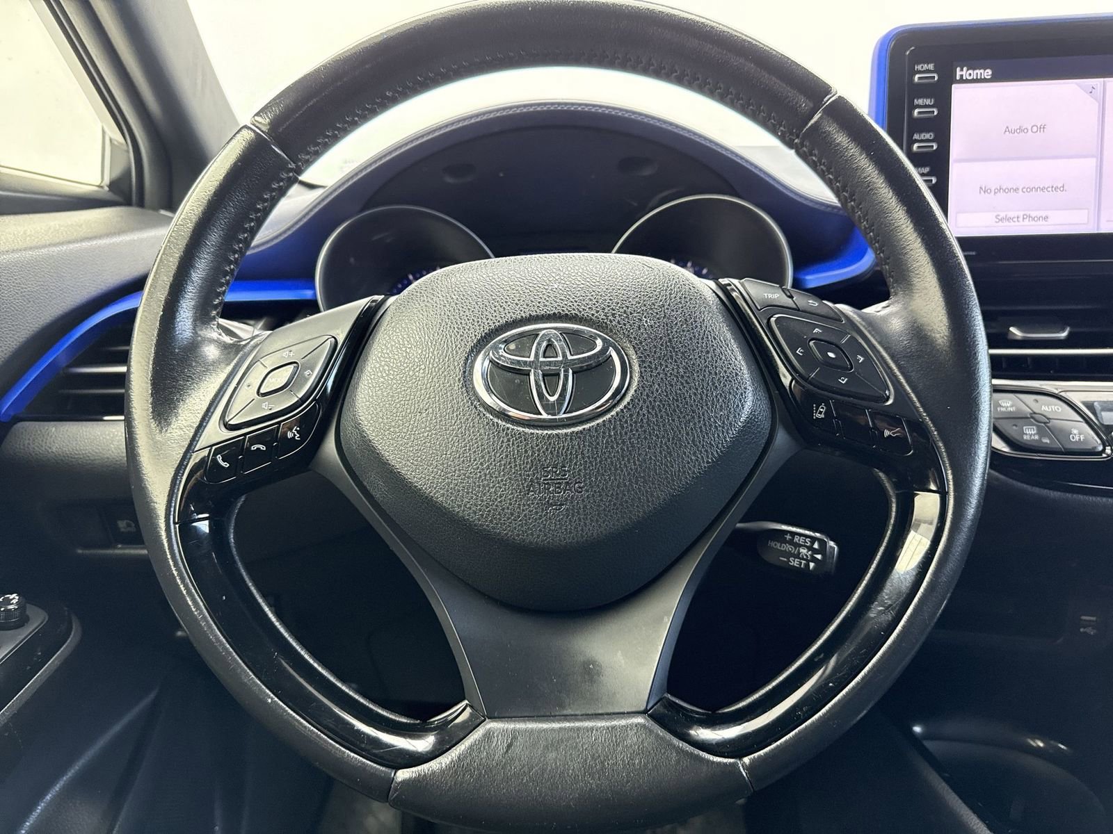Used 2021 Toyota C-HR XLE image 13