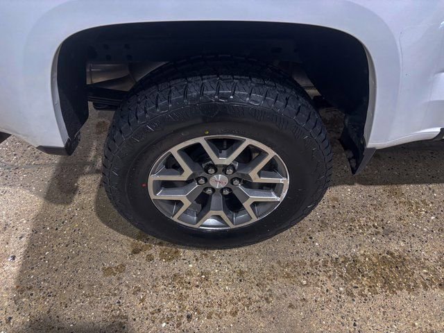 Used 2021 GMC Canyon AT4 w/ Driver Alert Package image 28