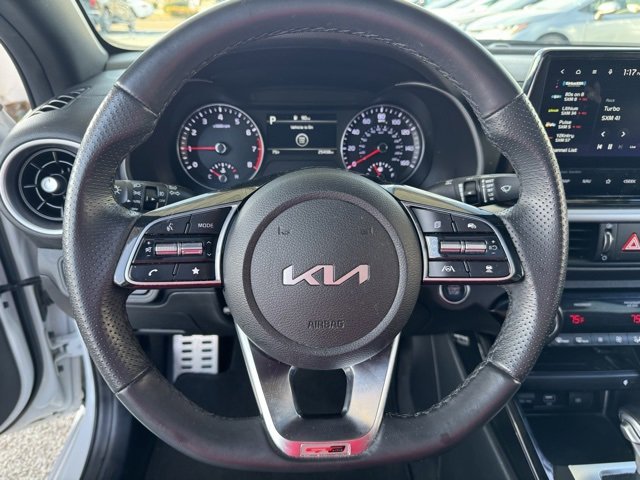 Used 2024 Kia Forte GT-Line w/ GT-Line Premium Package image 15