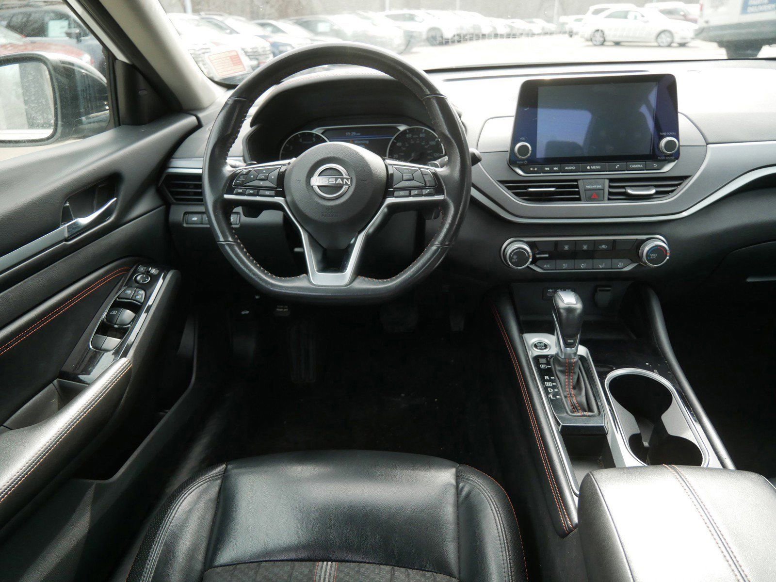 Used 2023 Nissan Altima 2.5 SR image 12