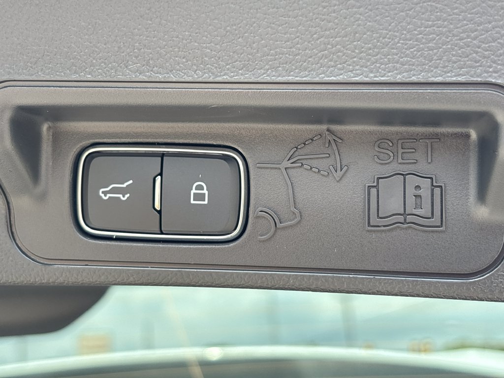 New 2026 Ford Explorer ST-Line AWD/4WD image 30
