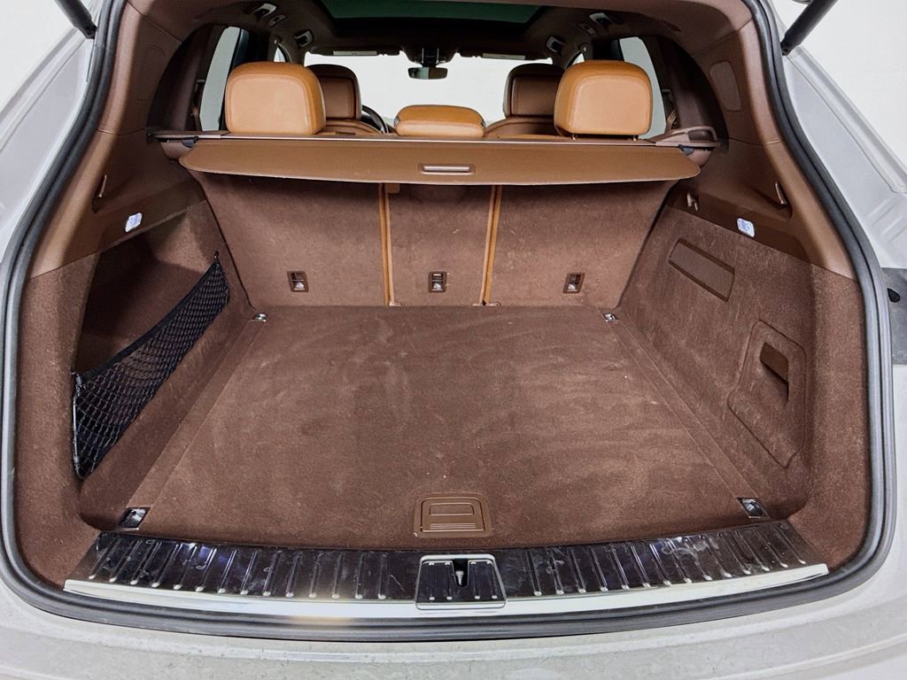 Certified 2023 Porsche Cayenne S Platinum AWD/4WD image 31