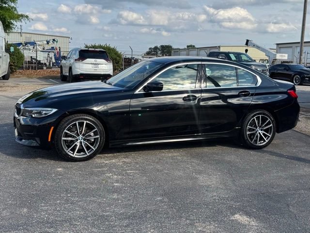 Used 2021 BMW 330i xDrive Sedan w/ Driving Assistance Package AWD/4WD image 4