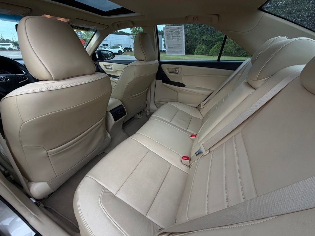 Used 2017 Toyota Camry XLE FWD image 25