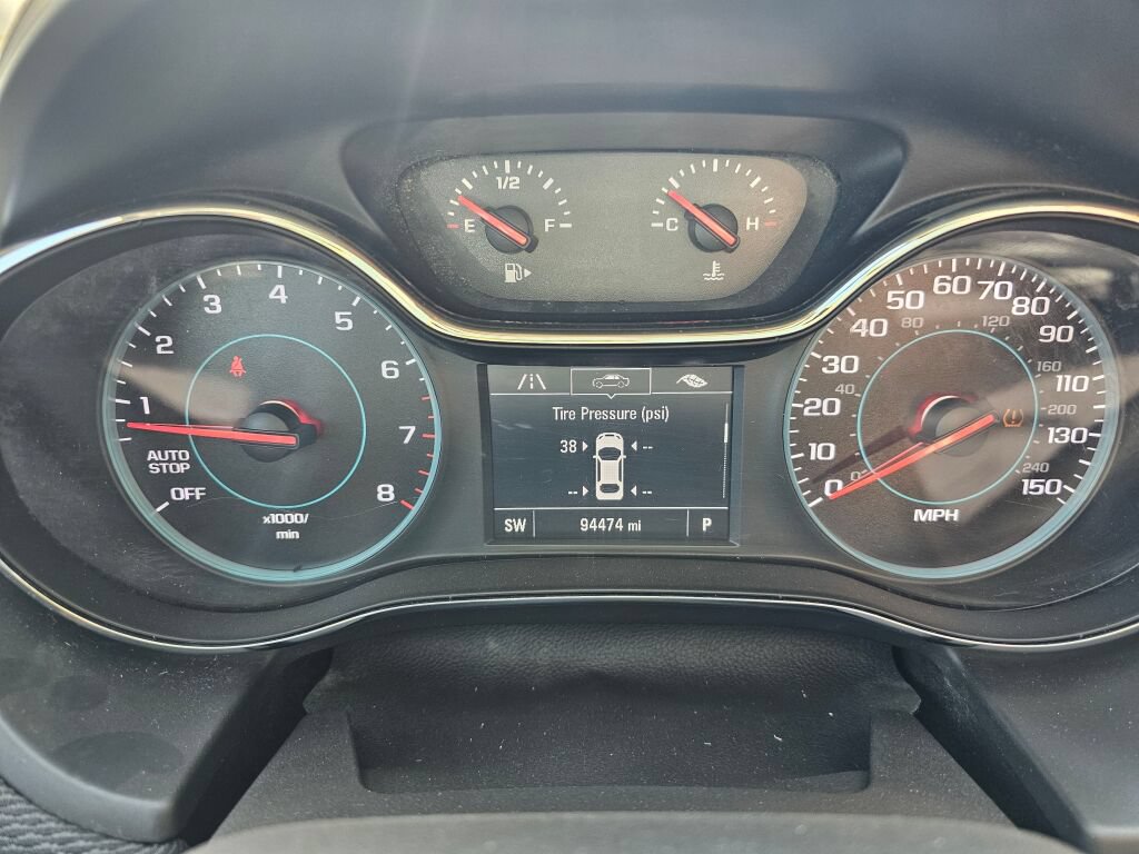 Used 2017 Chevrolet Cruze LT FWD image 24