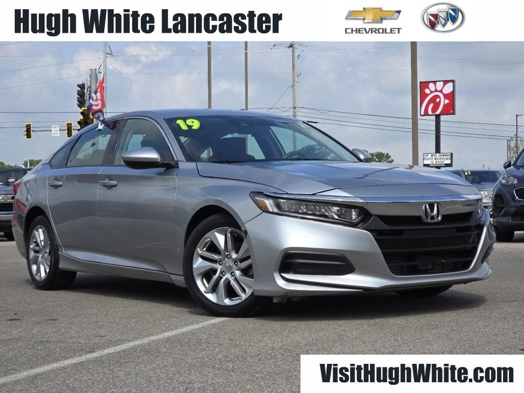 Used 2019 Honda Accord LX image 2