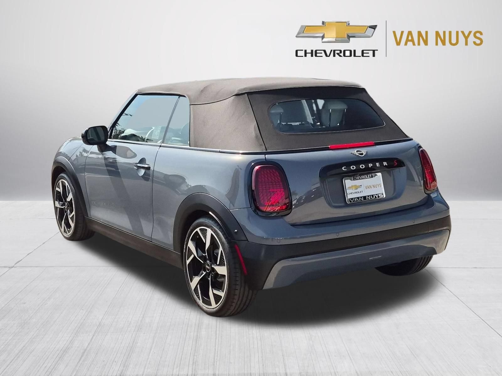Used 2025 MINI Cooper S FWD image 7