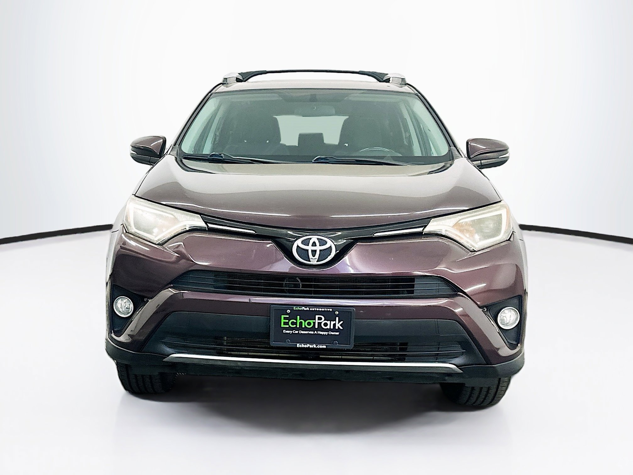 Used 2016 Toyota RAV4 XLE AWD/4WD image 2