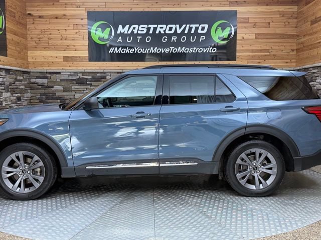 Used 2025 Ford Explorer Active w/ Active Comfort Package AWD/4WD image 6