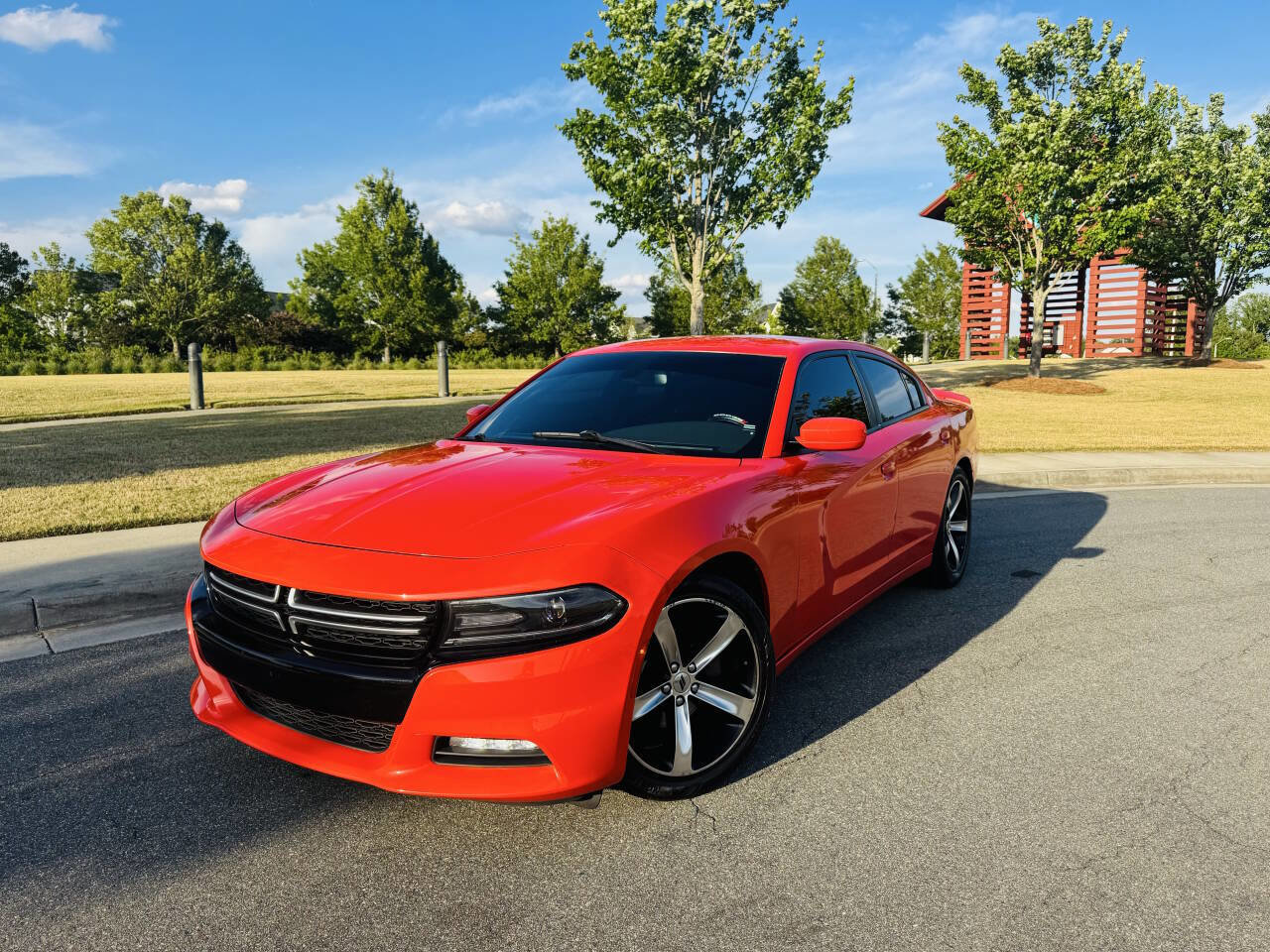 Used 2017 Dodge Charger SE w/ Popular Equipment Group RWD image 2