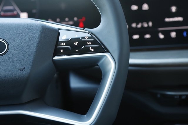 New 2025 Audi Q5 Premium Plus image 22