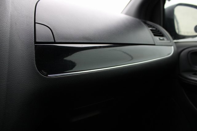 Used 2016 Dodge Grand Caravan SXT image 8