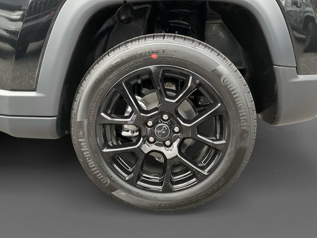 New 2026 Jeep Compass Latitude AWD/4WD image 8