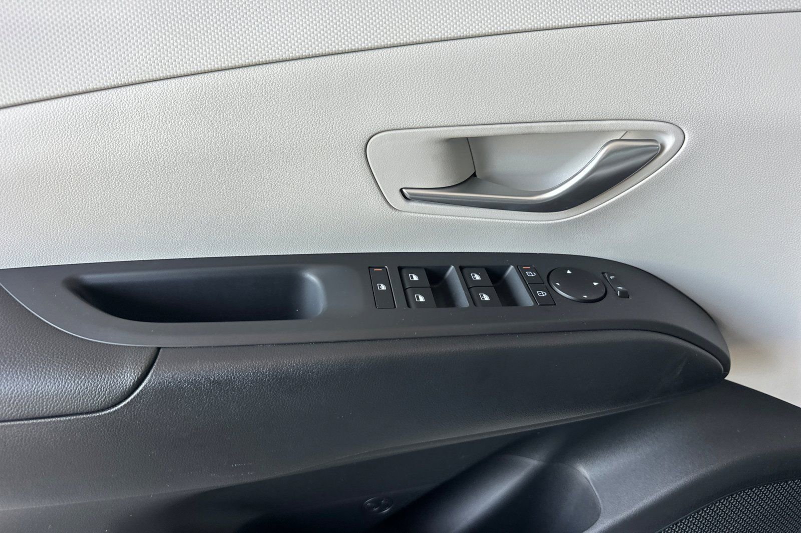 Used 2025 Hyundai Tucson Blue image 8