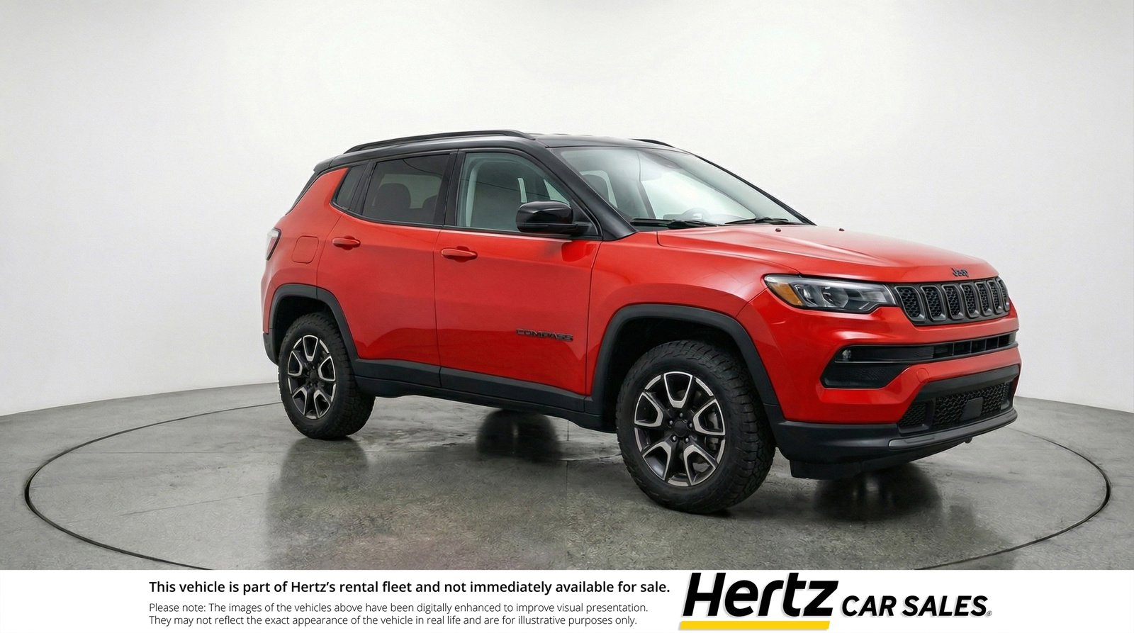 Used 2025 Jeep Compass Trailhawk AWD/4WD image 1