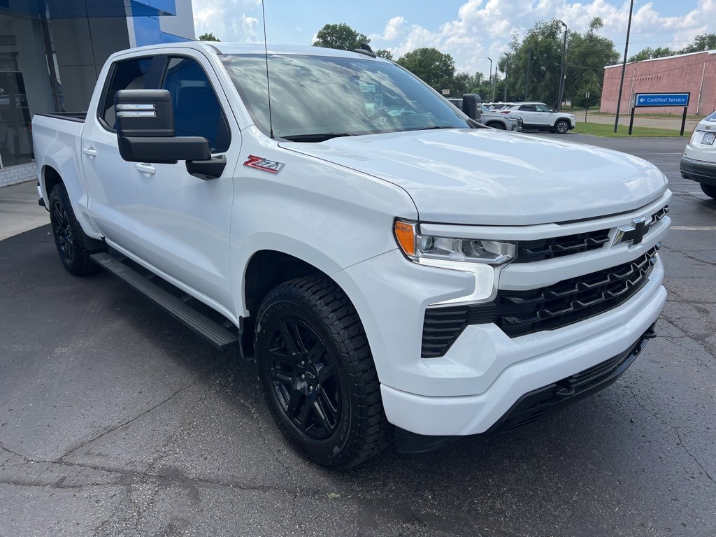Used 2024 Chevrolet Silverado 1500 RST image 5