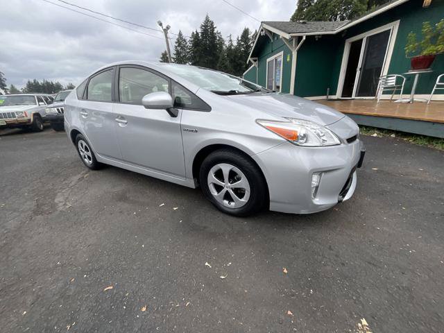 Used 2014 Toyota Prius Two FWD image 3