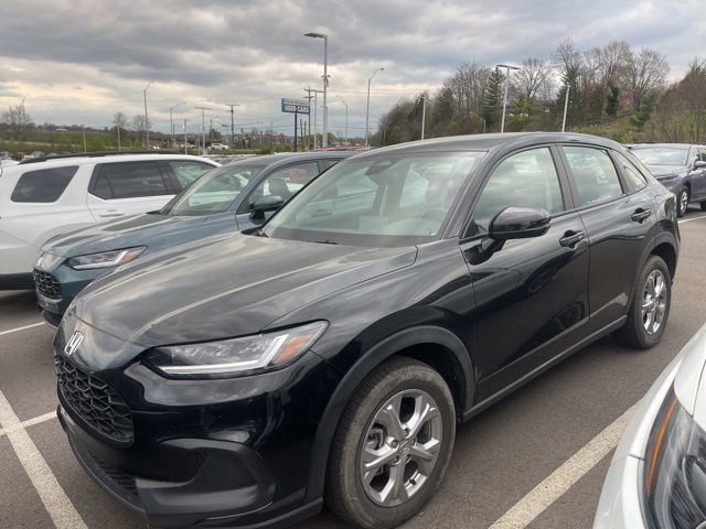 Used 2025 Honda HR-V LX