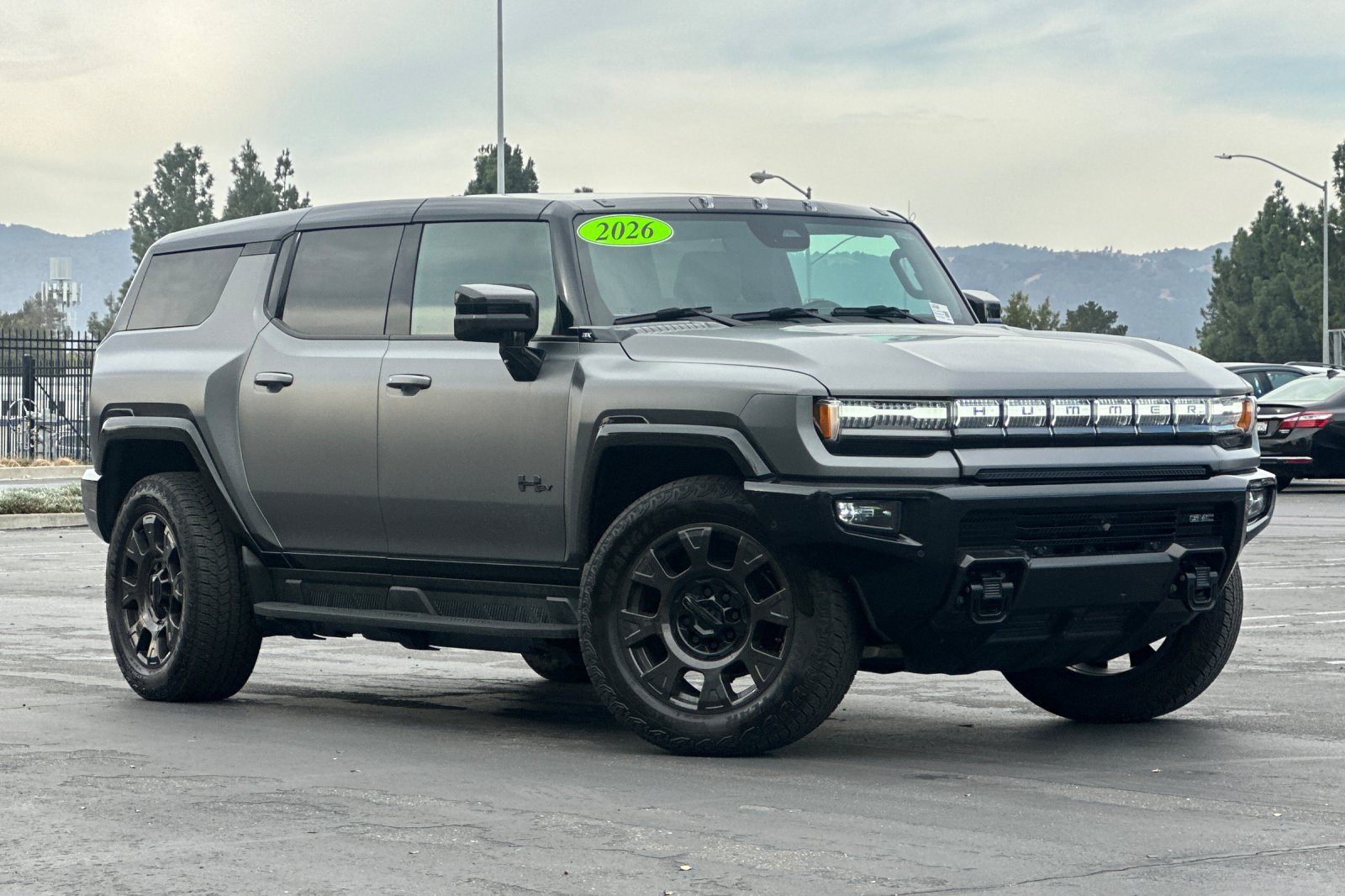 Used 2026 GMC Hummer EV 3X w/ Carbon Fiber Edition Package AWD/4WD image 2