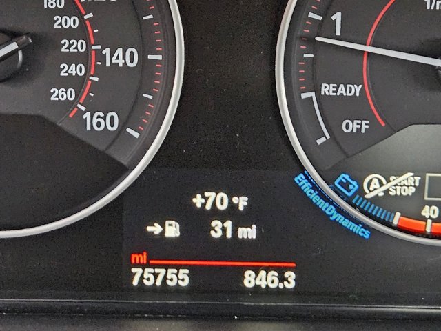 Used 2017 BMW 330i xDrive Sedan AWD/4WD image 11