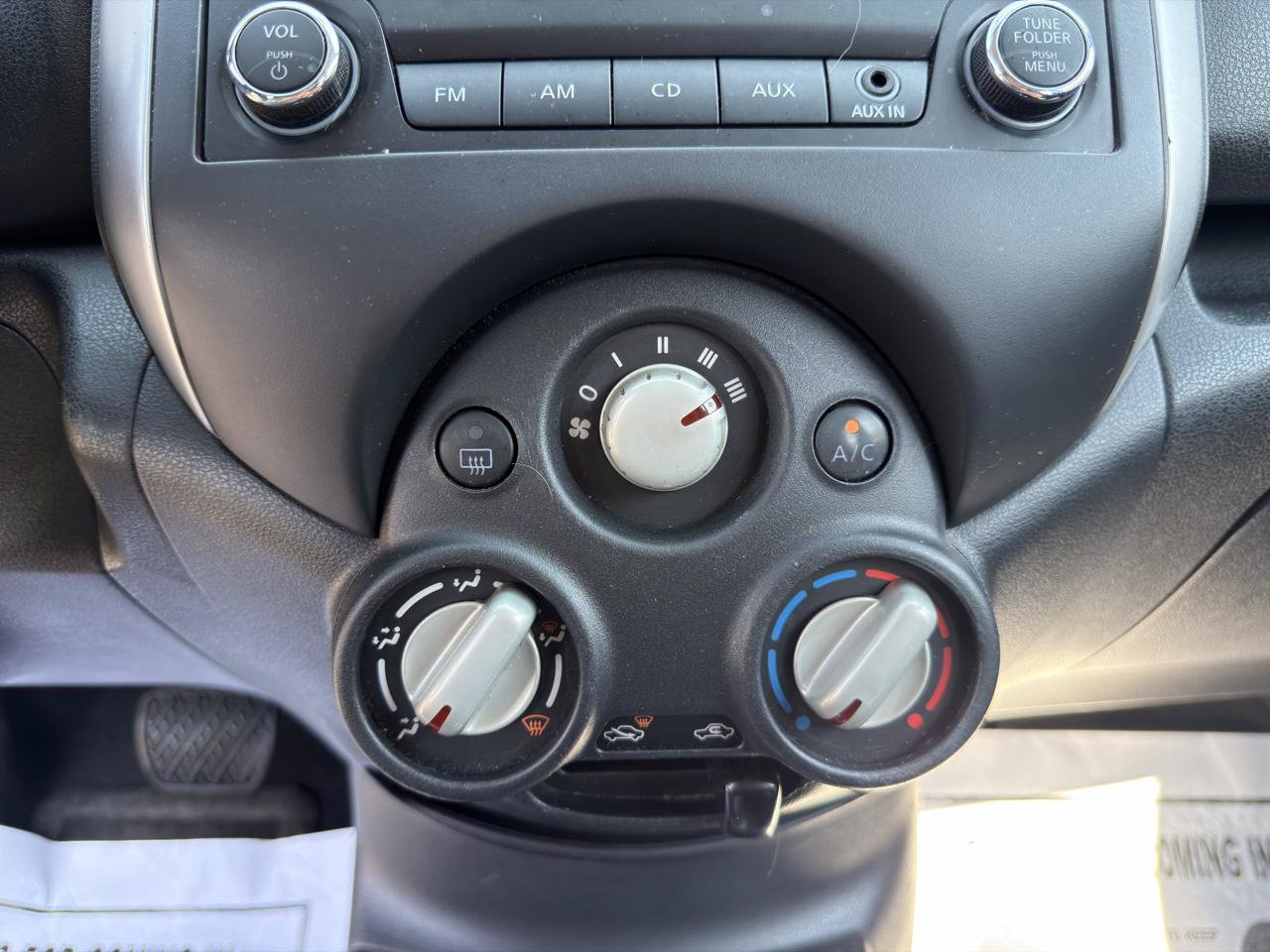 Used 2014 Nissan Versa Note SV FWD image 13