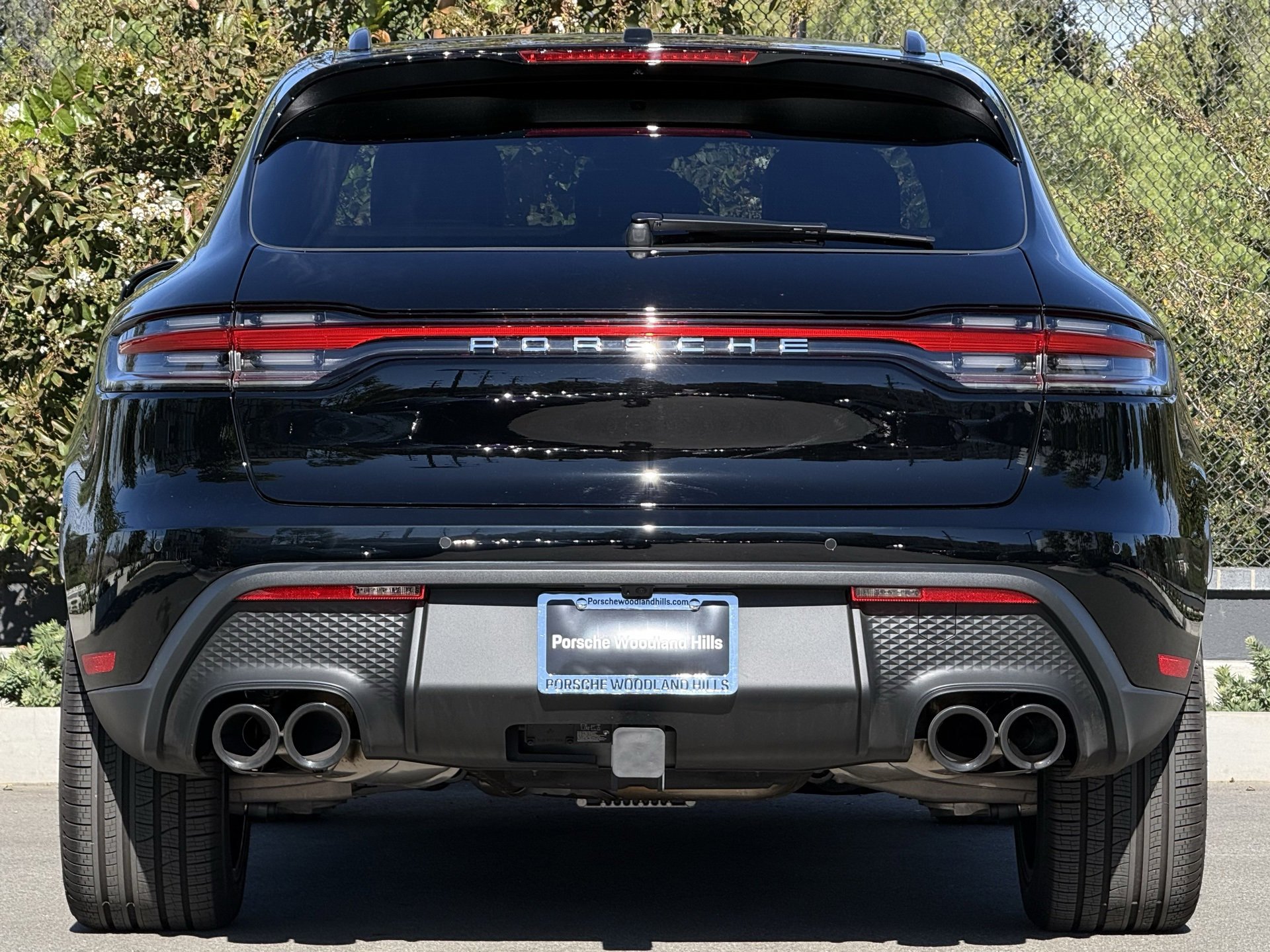 Used 2025 Porsche Macan image 6