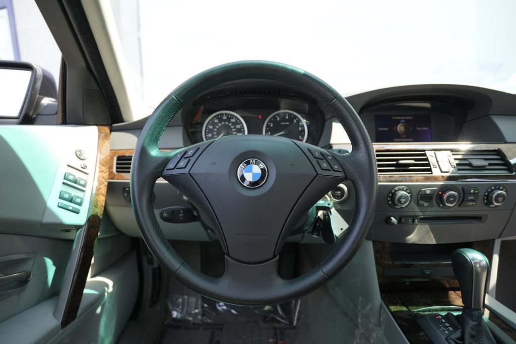 Used 2006 BMW 530xi Sedan AWD/4WD image 43