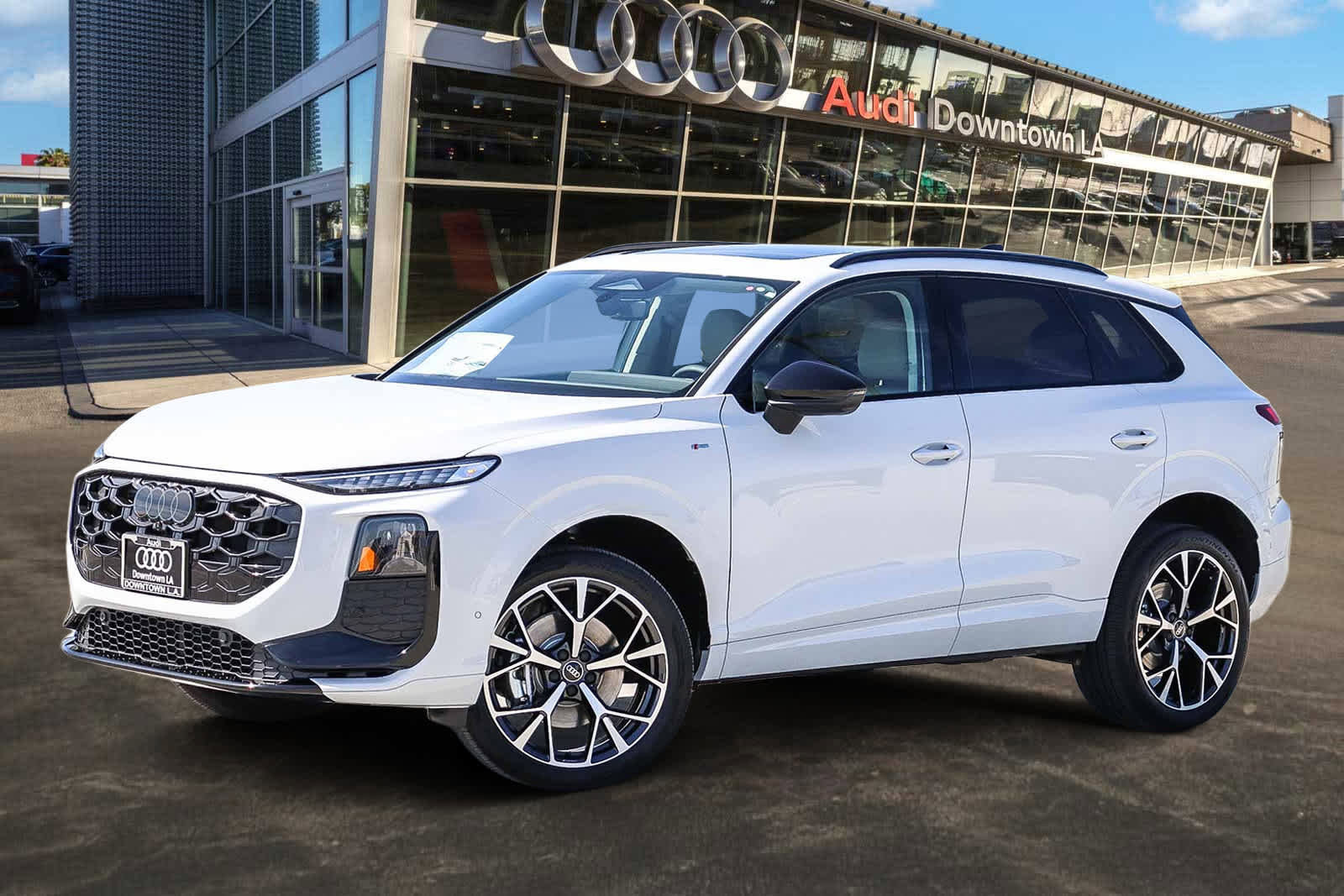 New 2026 Audi Q3 quattro 2.0T image 1