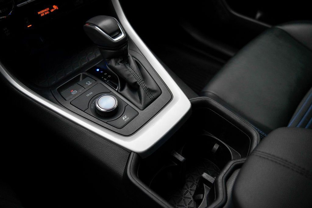 Used 2022 Toyota RAV4 XSE image 31