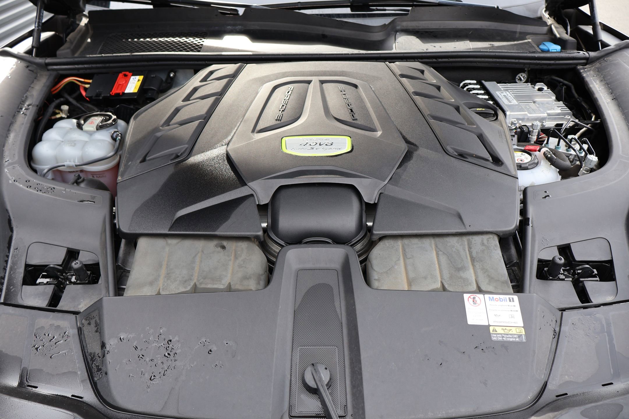 Certified 2022 Porsche Cayenne Turbo S AWD/4WD image 29