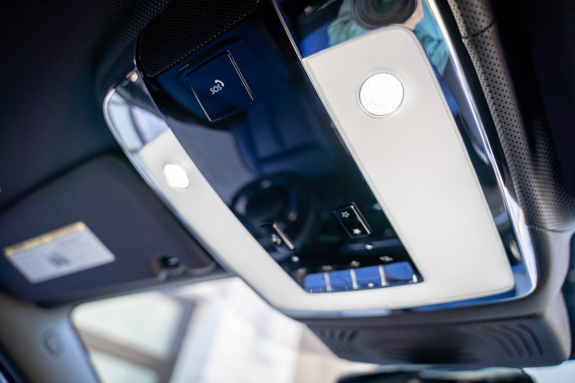 Used 2022 Rolls-Royce Ghost Black Badge image 78