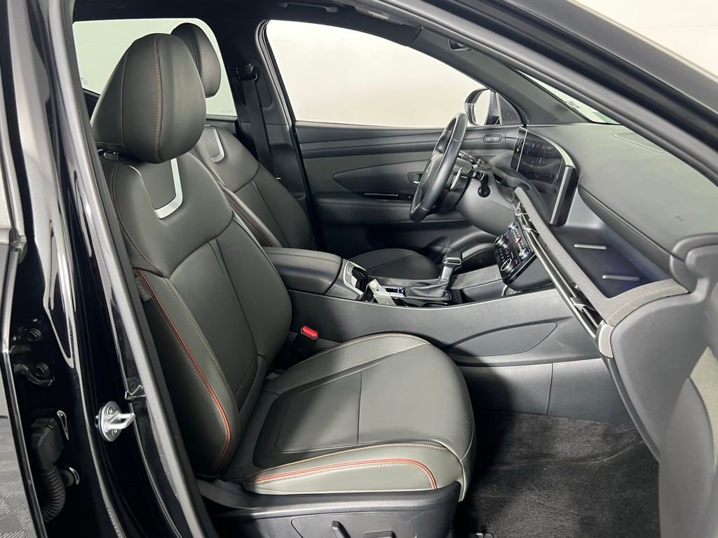 Used 2025 Hyundai Santa Cruz Limited image 27