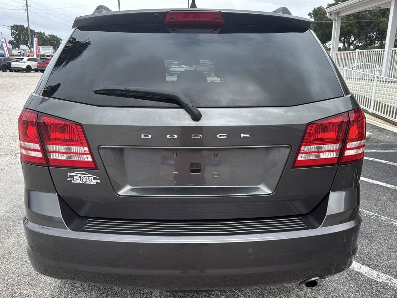 Used 2020 Dodge Journey SE w/ SE Popular Equipment Group FWD image 4