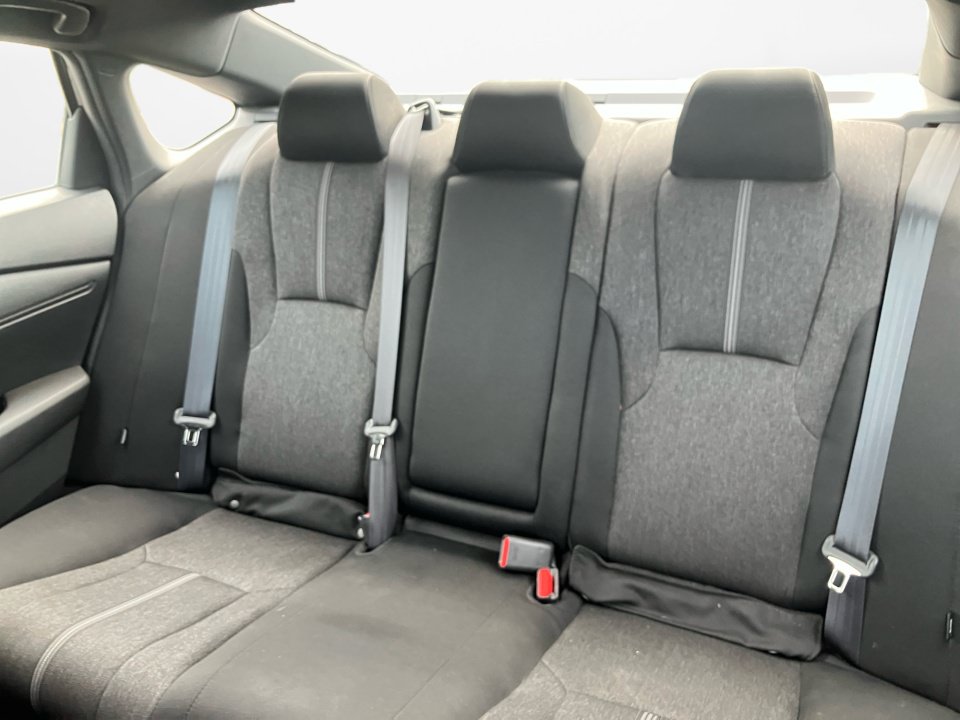 Used 2023 Honda Accord Sport image 15