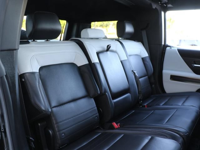 Used 2024 GMC Hummer EV 3X AWD/4WD image 15