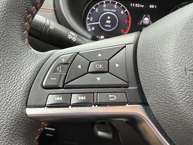 Used 2024 Nissan Kicks SR w/ SR Premium Package FWD image 18