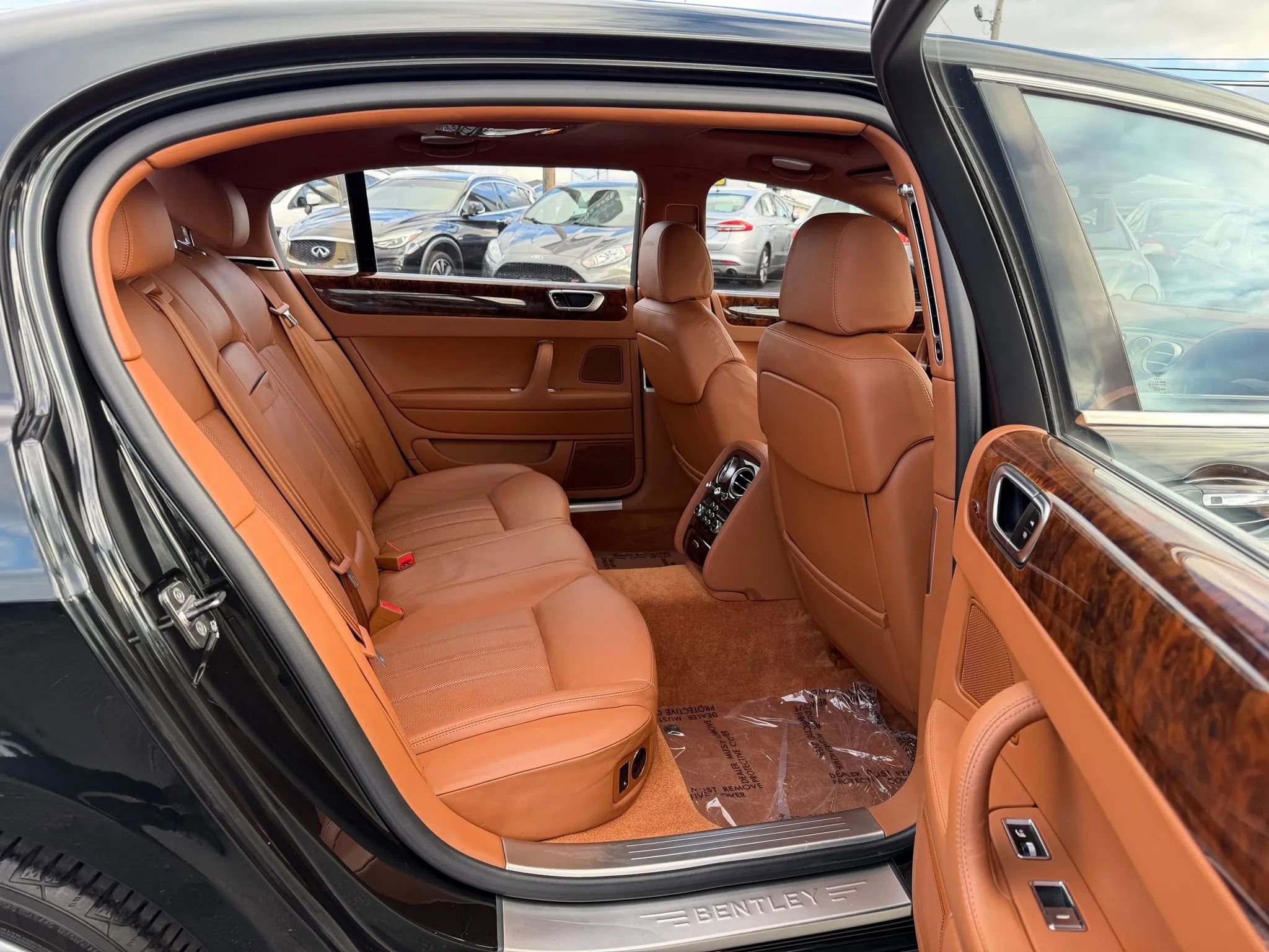 Used 2006 Bentley Flying Spur Flying Spur image 28